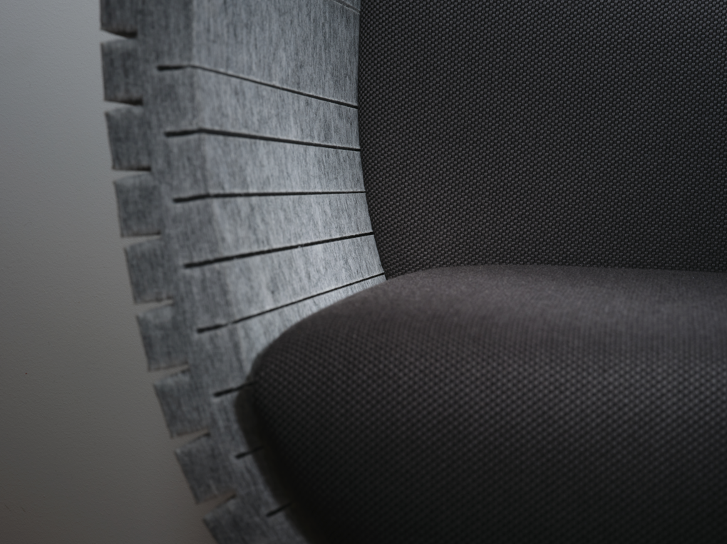 Wall-0 Armchair